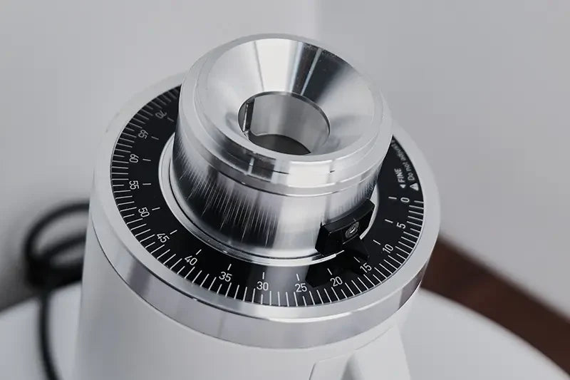 DF54 Coffee Grinder grind size reference chart showing recommended micron ranges and dial settings for espresso, moka pot, AeroPress, pour-over, and French press.